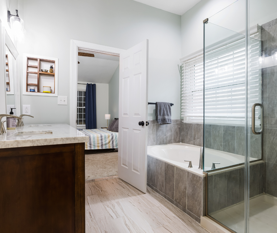 clean and sanitized bathroom after receiving a cleaning by experts